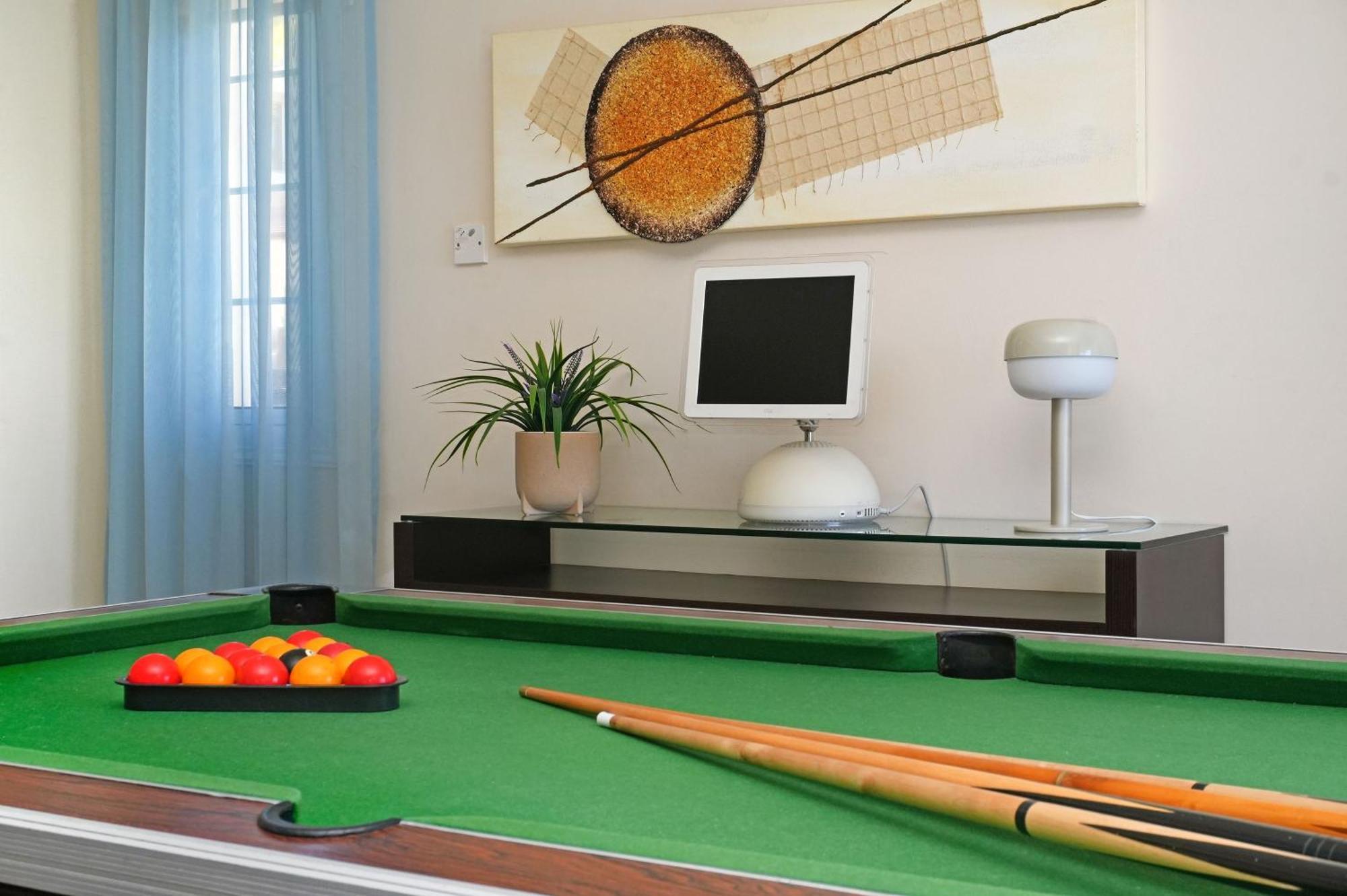 Villa Oceania - Beachfront Paralimni Dış mekan fotoğraf